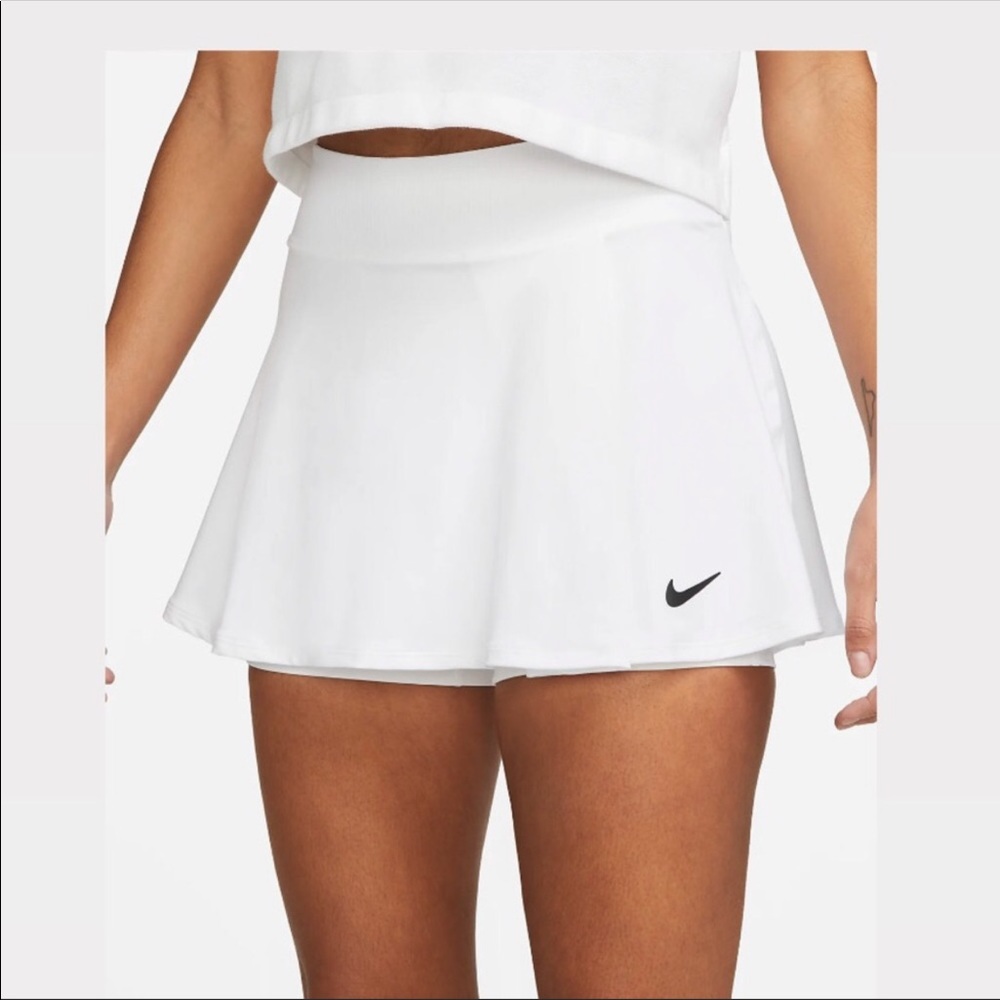 TWO NikeCourt Dri-FIT Tennis Skirt